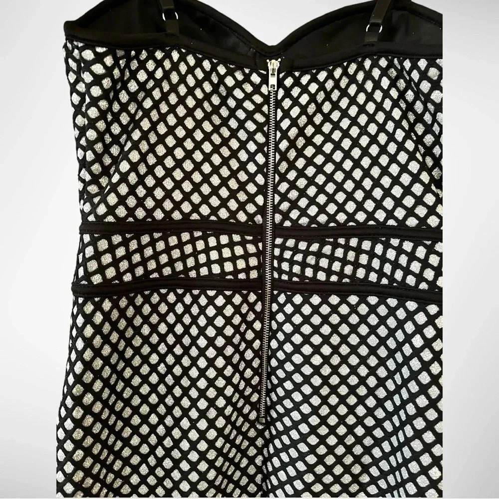 AKIRA Silver And Black‎ Honeycomb Bodycon Dress Size Small | EUC - Picture 3 of 7